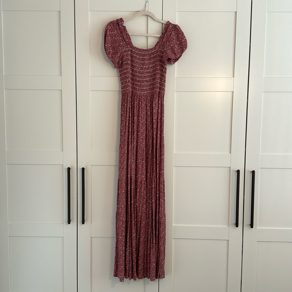 Treasure & Bond Puff sleeve maxi dress